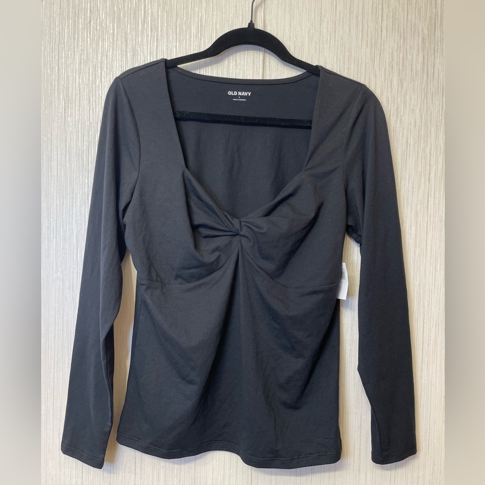 NWT‎ Old Navy Women's Long Sleeve Top – Size L – Black Twist Front
